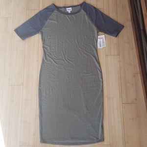 Nwt Small Green Julia Lularoe